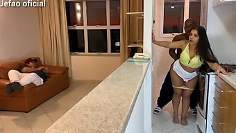 I Got A Hot Woman While Fixing A Machine And Had Sex With Her Husband
