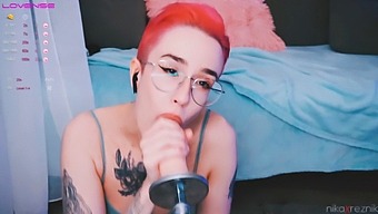 A Cute Girl Gets Her Mouth Fucked By A Machine