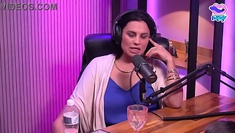 A Visitor Receives Oral Sex On Her Vagina
