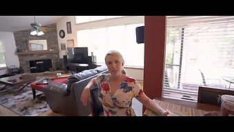 Straight Guy Accidentally Takes Viagra, Gives A Handjob To Hot Mom Joslyn Jane
