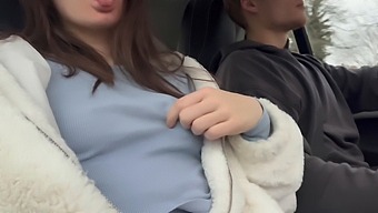 An Amateur Couple'S Christmas Time Sexual Experience.
